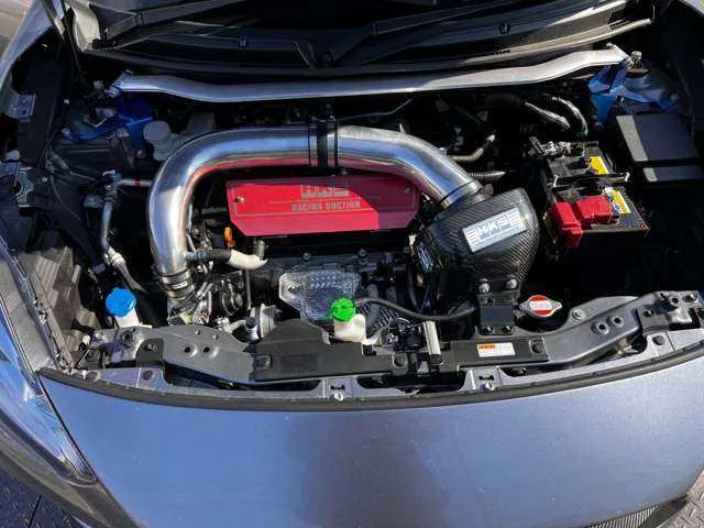 Suzuki Swift 2023 — миниатюра 2
