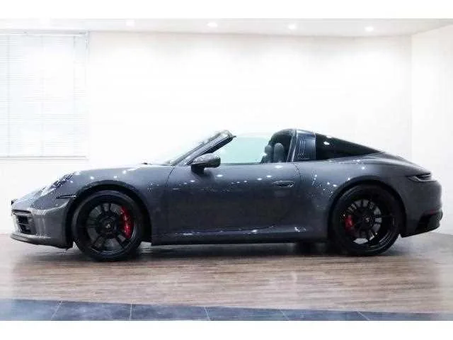 Porsche 911 2024 — миниатюра 4