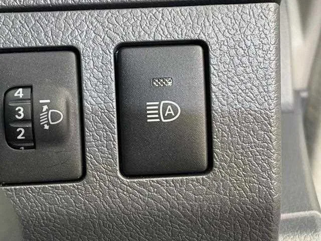 Toyota Landcruiser 70 2024 — миниатюра 3