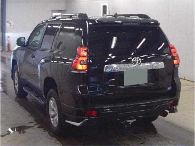 Toyota Land Cruiser Prado 2023 — миниатюра 2