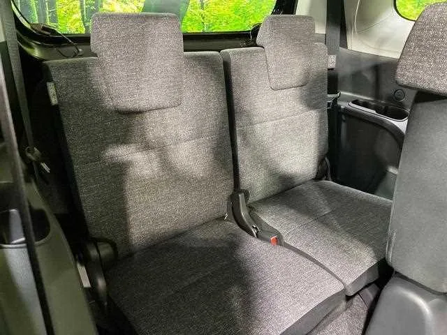Toyota Sienta 2025 — миниатюра 4