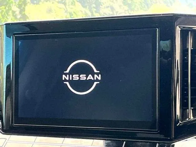 Nissan Elgrand 2024 — миниатюра 5