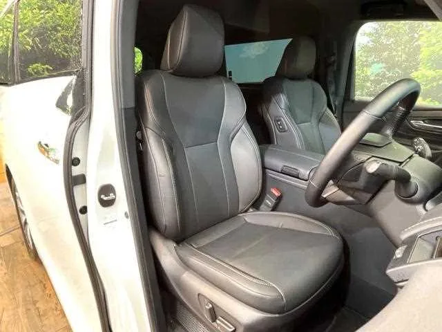 Toyota Alphard Hybrid 2025 — миниатюра 5