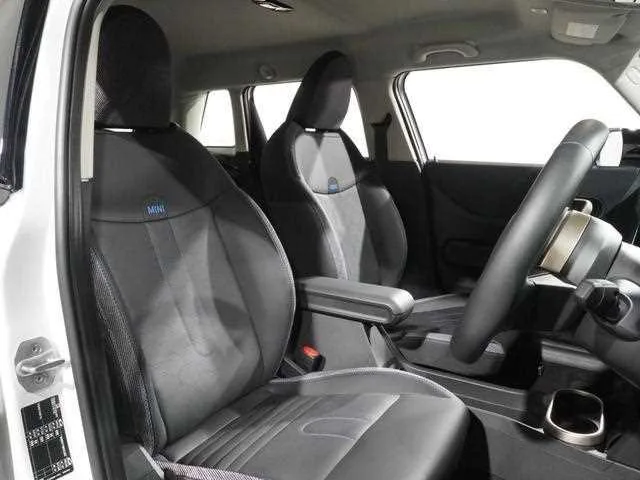 BMW MINI 2025 — миниатюра 5