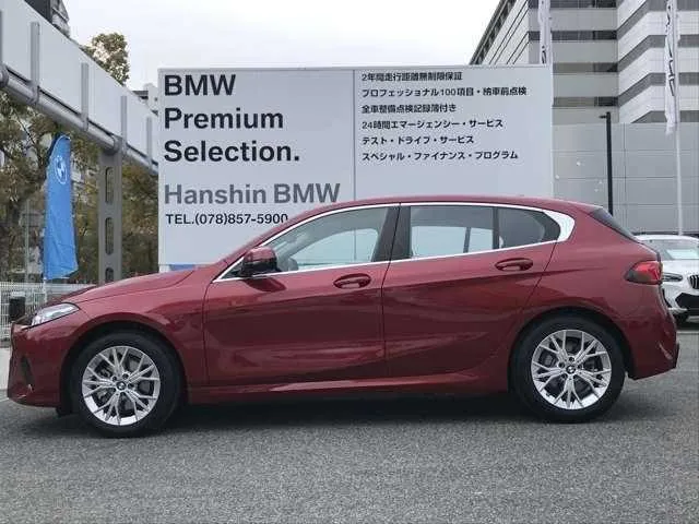 BMW 1 Series 120d 2025 — миниатюра 3