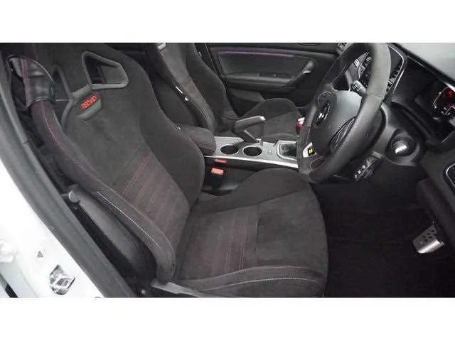 Renault Megane 2023 — миниатюра 3