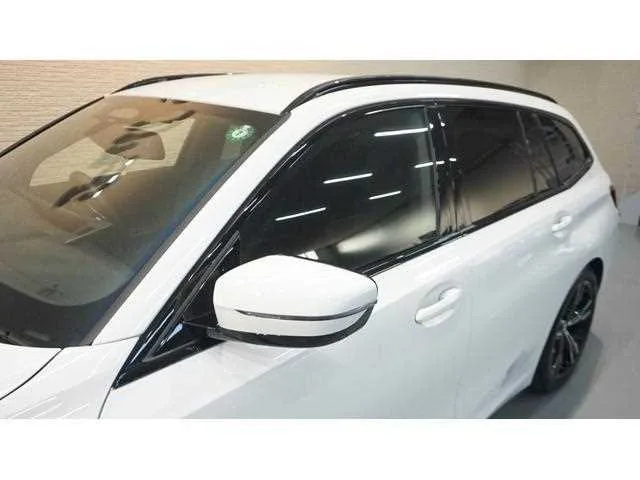 BMW 3 Series 2023 — миниатюра 4