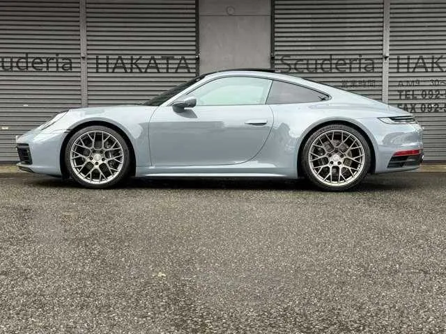 Porsche 911 2024 — миниатюра 3