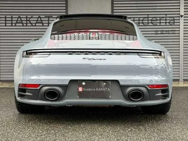 Porsche 911 2024 — миниатюра 5