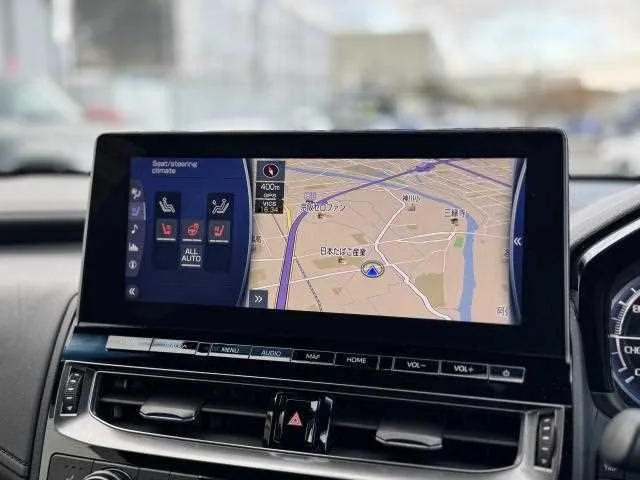 Toyota Crown Hybrid 2022 — миниатюра 3