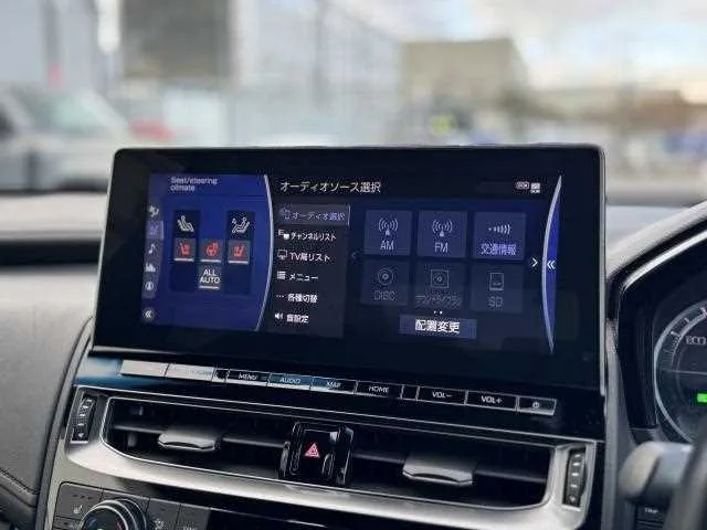 Toyota Crown Hybrid 2022 — миниатюра 5