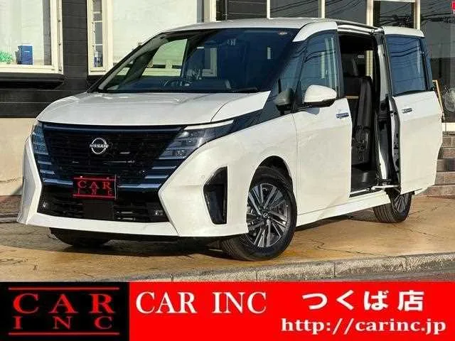 Nissan Serena 2024 — фото 1, купить с доставкой в Москву