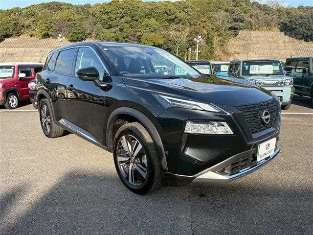 Nissan X-Trail 2025 — миниатюра 5