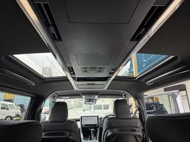 Toyota Alphard G 2023 — миниатюра 4