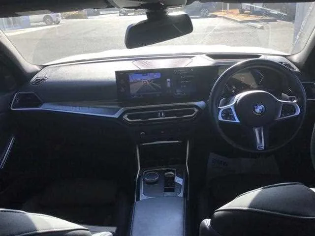 BMW 3 Series 2023 — миниатюра 3