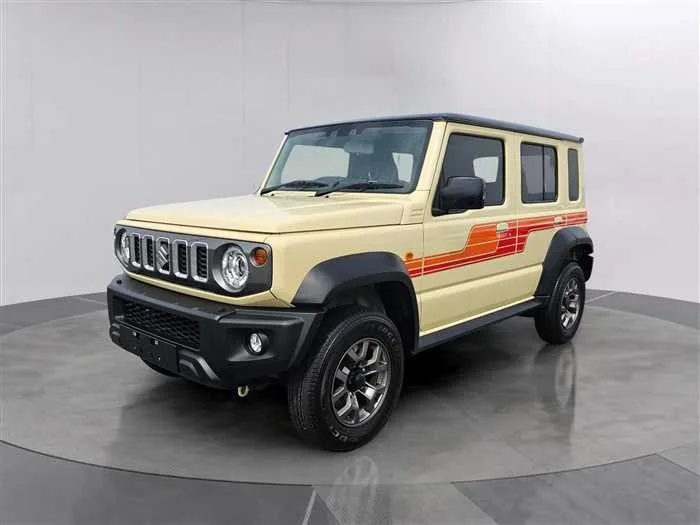 Suzuki Jimny 2024 — фото 1, купить с доставкой в Москву