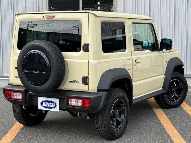 Suzuki Jimny Sierra 2022 — миниатюра 4