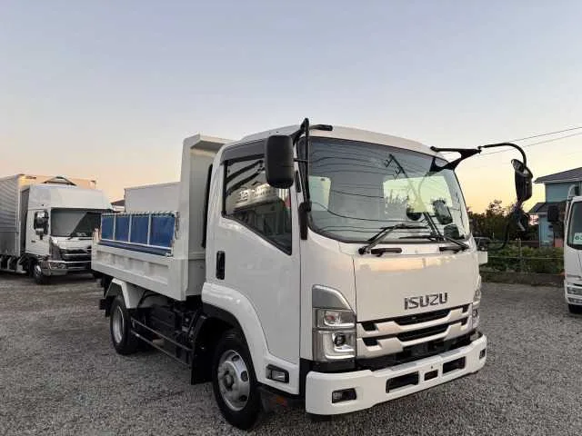 Isuzu Isuzu Others 2023 — фото 1, купить с доставкой в Москву
