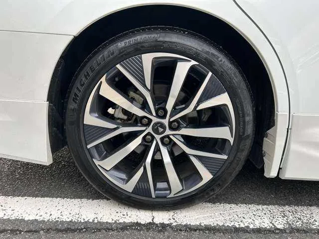 Toyota Alphard Hybrid 2023 — миниатюра 5