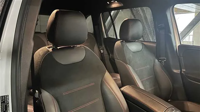 Mercedes-Benz Mercedes-Benz Others GLB200d 4MATIC AMG 2023 — миниатюра 3