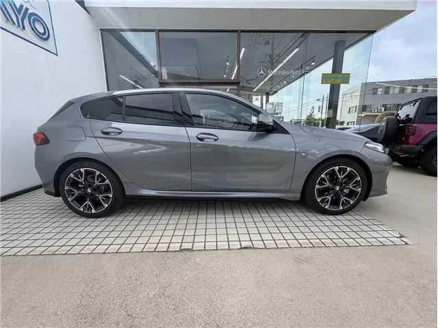 BMW 1 Series 120i MSportHybridPKG 2024 — миниатюра 3