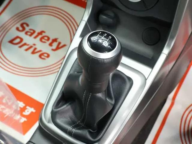 Daihatsu Copen 2023 — миниатюра 5