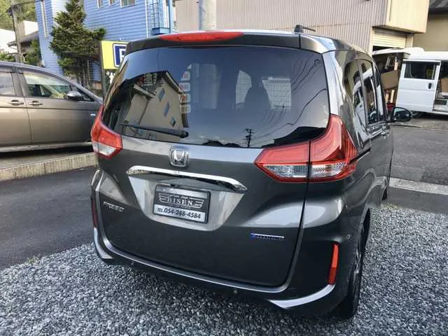 Honda Freed 2023 — миниатюра 3