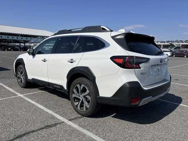 Subaru Outback 2022 — миниатюра 2