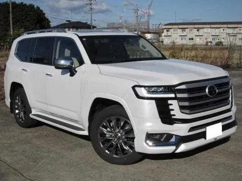 Toyota Land Cruiser 2023 купить в Москве