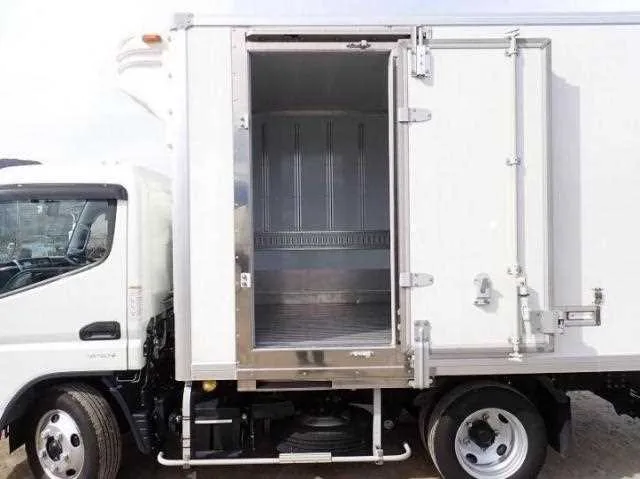 Mitsubishi Fuso Canter 2023 — миниатюра 4