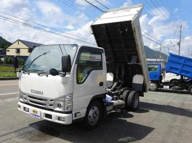 Isuzu Elf Truck 2023 — фото 1, купить с доставкой в Москву