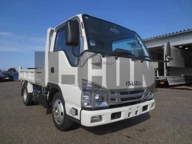 Isuzu Elf Truck 2023 — миниатюра 2