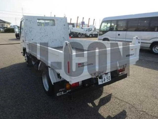 Isuzu Elf Truck 2023 — миниатюра 5