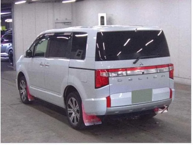 Mitsubishi Delica D:5 4WD 2022 — миниатюра 2