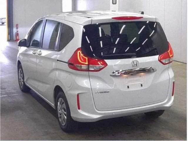 Honda Freed 2022 — миниатюра 5