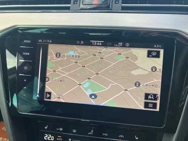 Volkswagen Passat Variant 2022 — миниатюра 2
