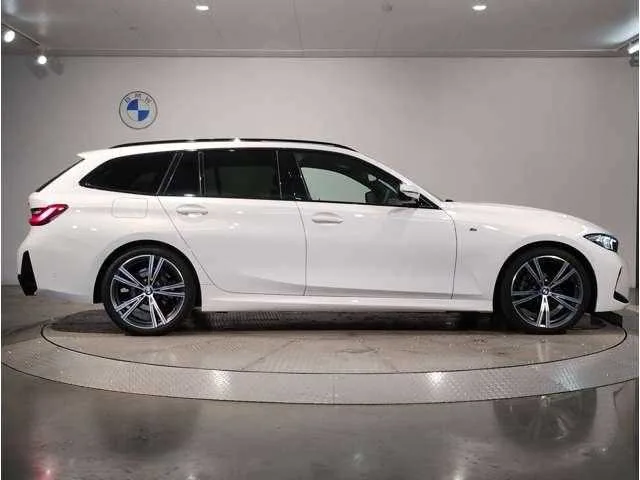 BMW 3 Series 2024 — миниатюра 4