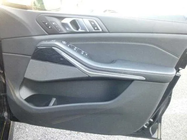 BMW X5 2025 — миниатюра 3