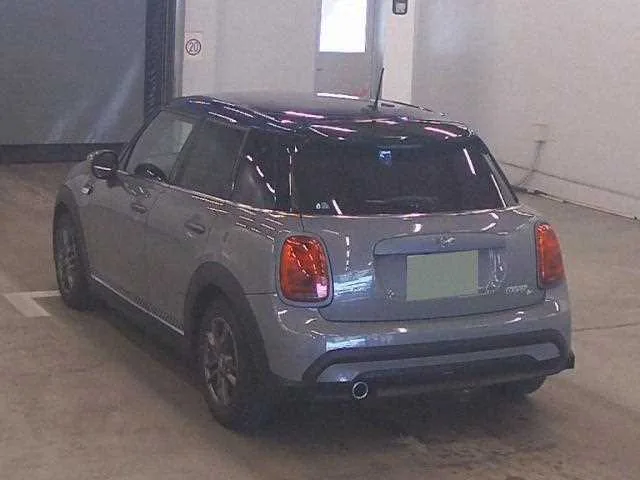 BMW MINI 2022 — миниатюра 2