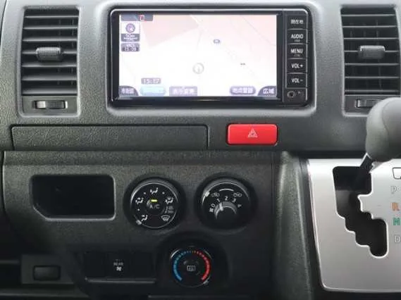 Toyota Hiace Van 2023 — миниатюра 5