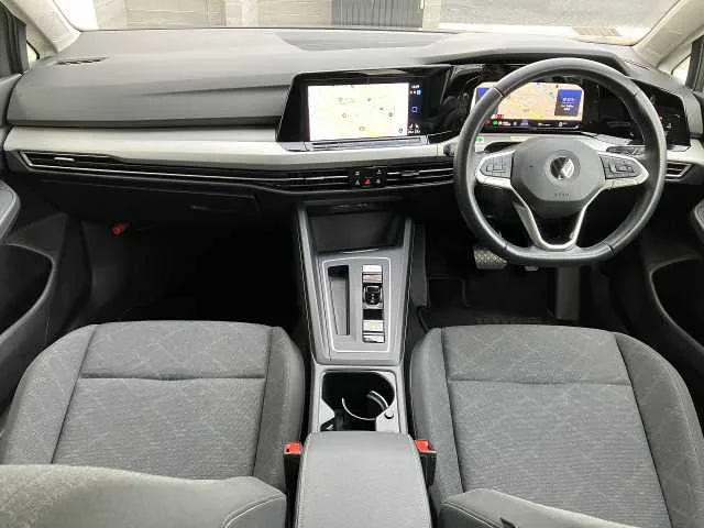Volkswagen Golf 2023 — миниатюра 2