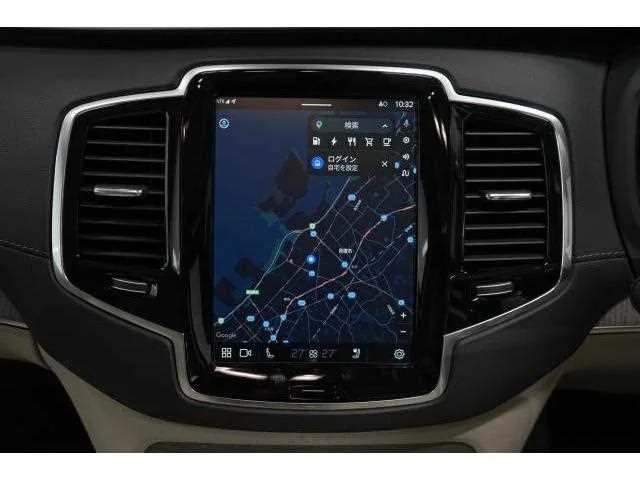 Volvo XC90 2023 — миниатюра 3