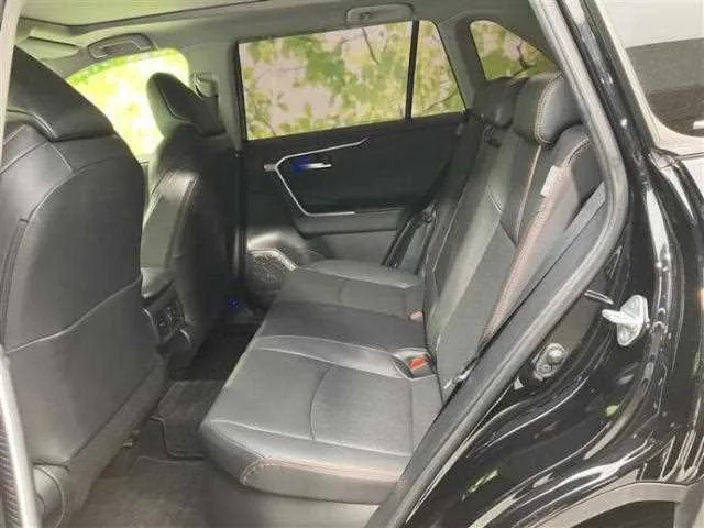 Toyota RAV4 2024 — миниатюра 3
