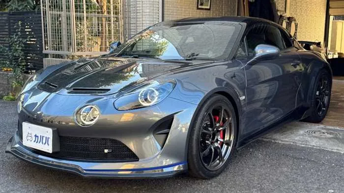 Renault Renault Others R 2023 — фото 1, купить с доставкой в Москву