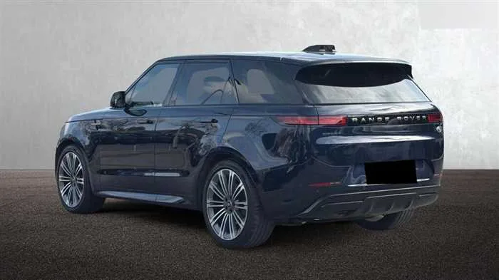 Land Rover Range Rover Sport AUTOMATIC DIESEL 2023 — миниатюра 4