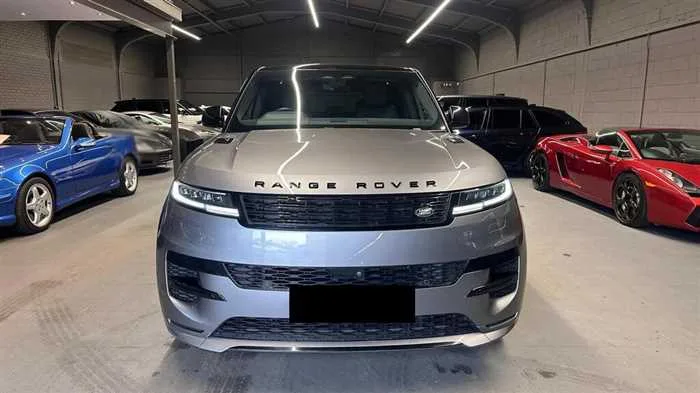 Land Rover Range Rover Sport AUTOMATIC DIESEL 2023 — миниатюра 2