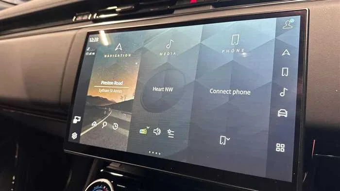 Land Rover Range Rover Sport AUTOMATIC DIESEL 2023 — миниатюра 5