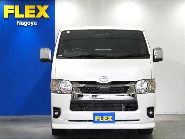Toyota Hiace Van 2024 — миниатюра 2