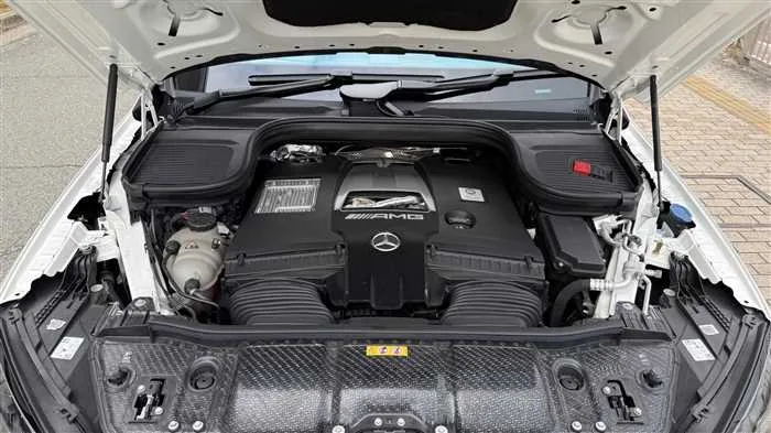 Mercedes-Benz GLE-CLASS GLE63 S 4MATIC+ 2024 — миниатюра 4