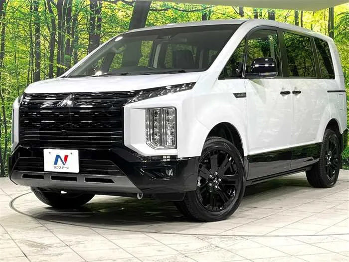 Mitsubishi Delica D5 2024 — фото 1, купить с доставкой в Москву